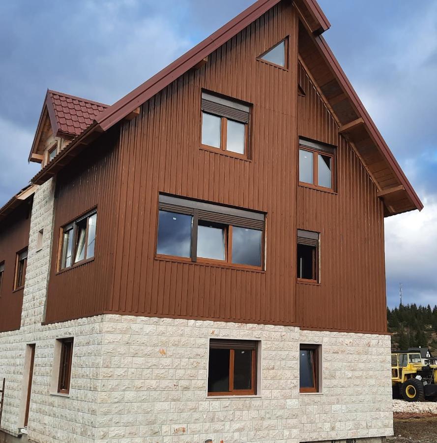 View Of Durmitor Apartamento Žabljak Exterior foto