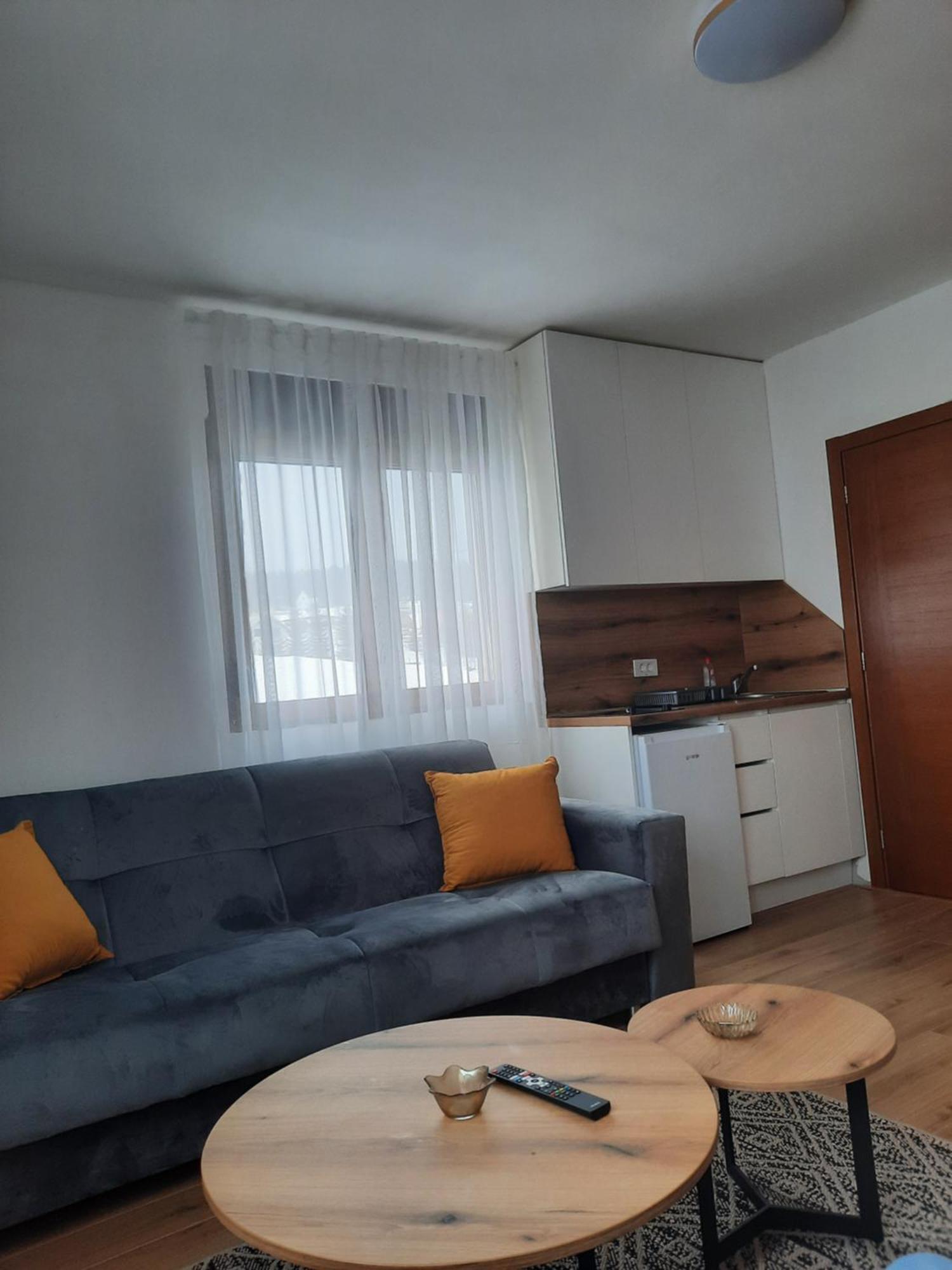 View Of Durmitor Apartamento Žabljak Exterior foto