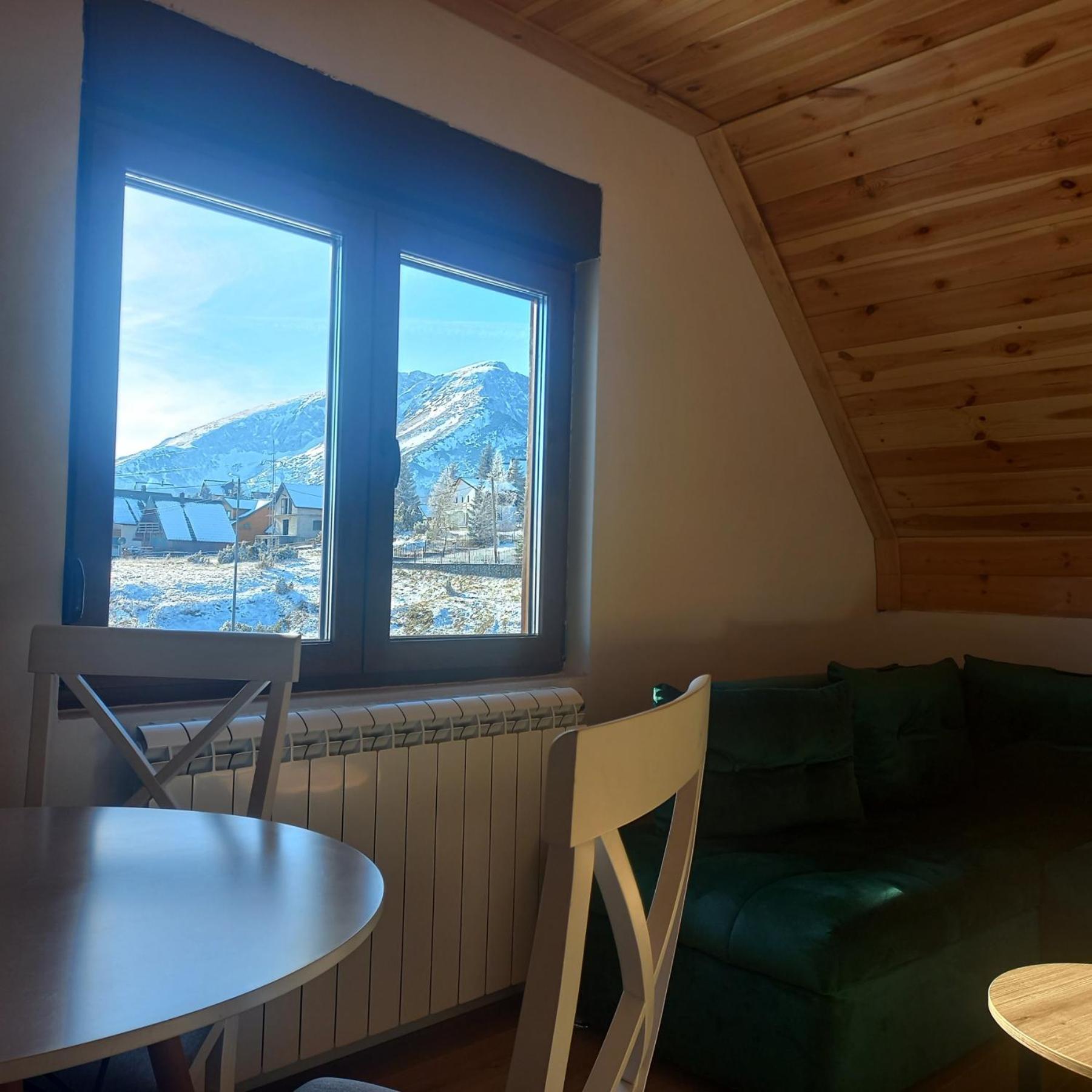 View Of Durmitor Apartamento Žabljak Exterior foto