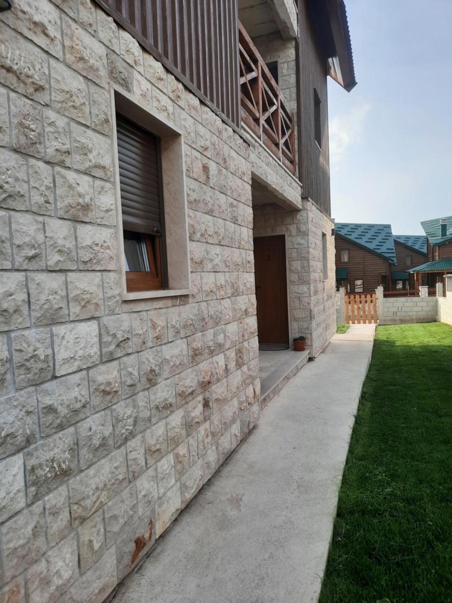 View Of Durmitor Apartamento Žabljak Exterior foto